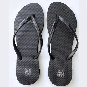 Victoria Secret Angel Flip Flops Sandal Black